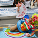 “Bathing” outside the residence of Sao Paulo’s Governor, Geraldo Alckmin.